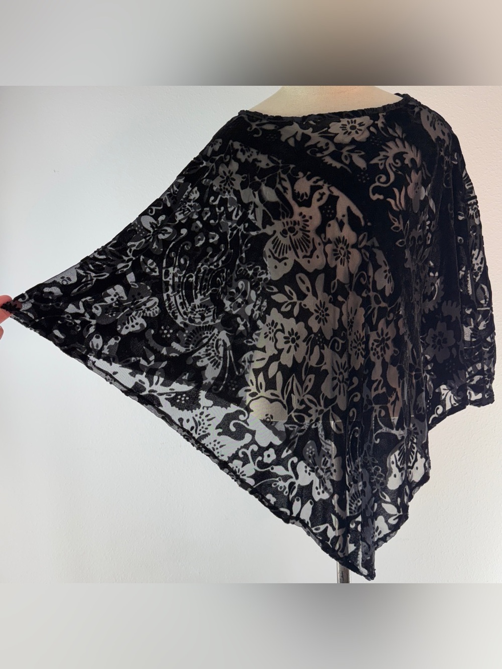 VTG 90s Y2K Notations Black Floral Sheer Burnout Velvet Poncho Cape Fairy Grunge